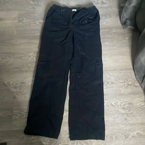BRANDY MELVILLE CARGO PANTS